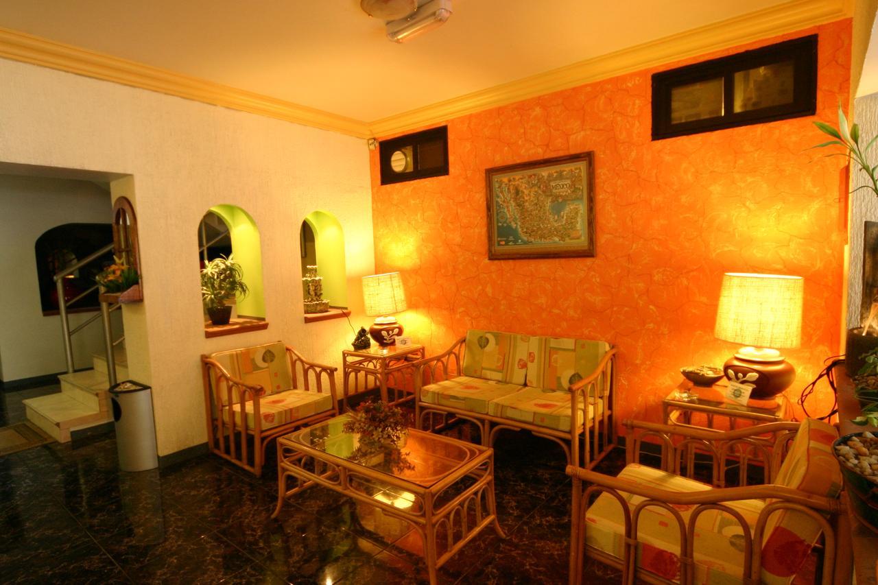 ג'אלאפה Hotel Plaza Crystal מראה חיצוני תמונה