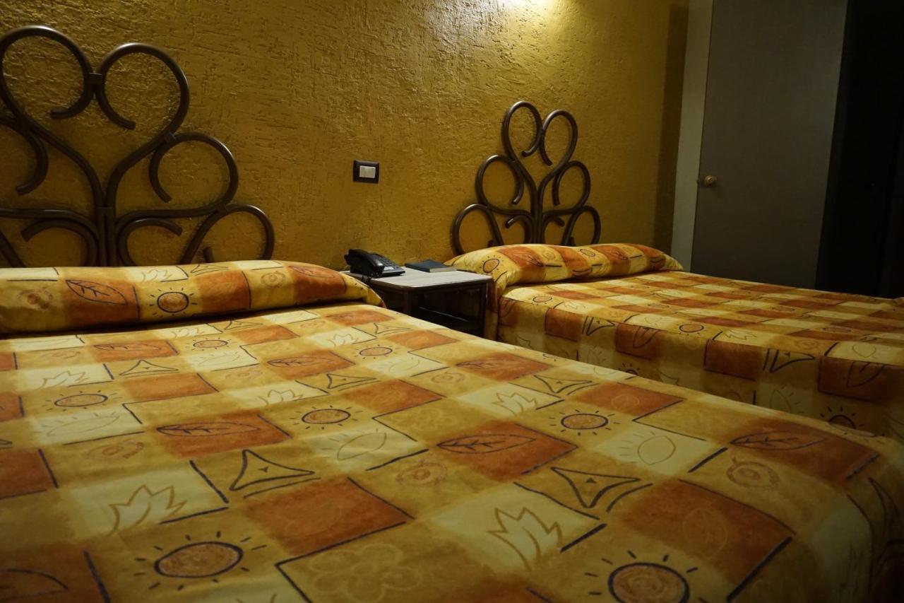 ג'אלאפה Hotel Plaza Crystal מראה חיצוני תמונה
